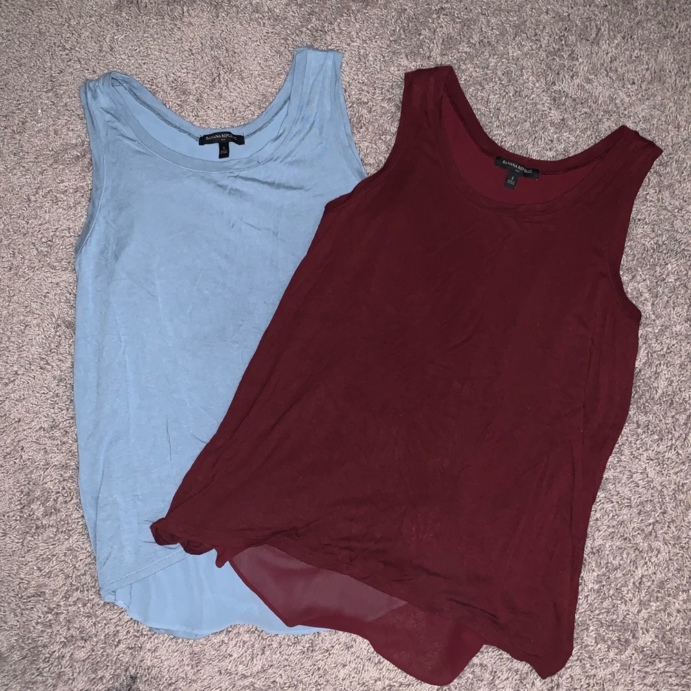 2 BANANA REPUBLIC TANK TOPS
